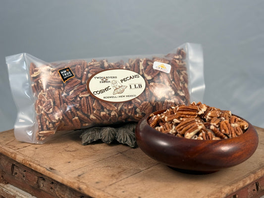 New Mexico Raw Pecans- 1 Pound Bag (Mixed Halves & Pieces)